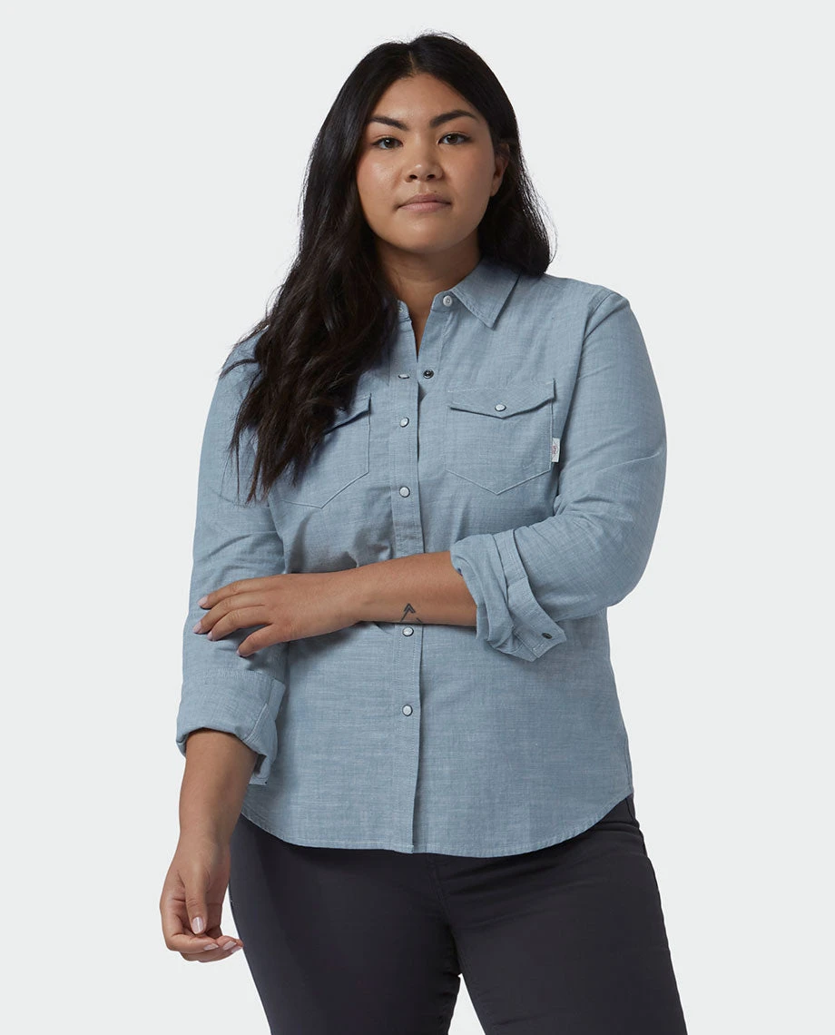 Hot Sale 👏 Stio Women's Ashton Chambray 👕 Shirt 😉 7 Hot Sale 👏 Stio Women's Ashton Chambray 👕 Shirt 😉 - Image 7