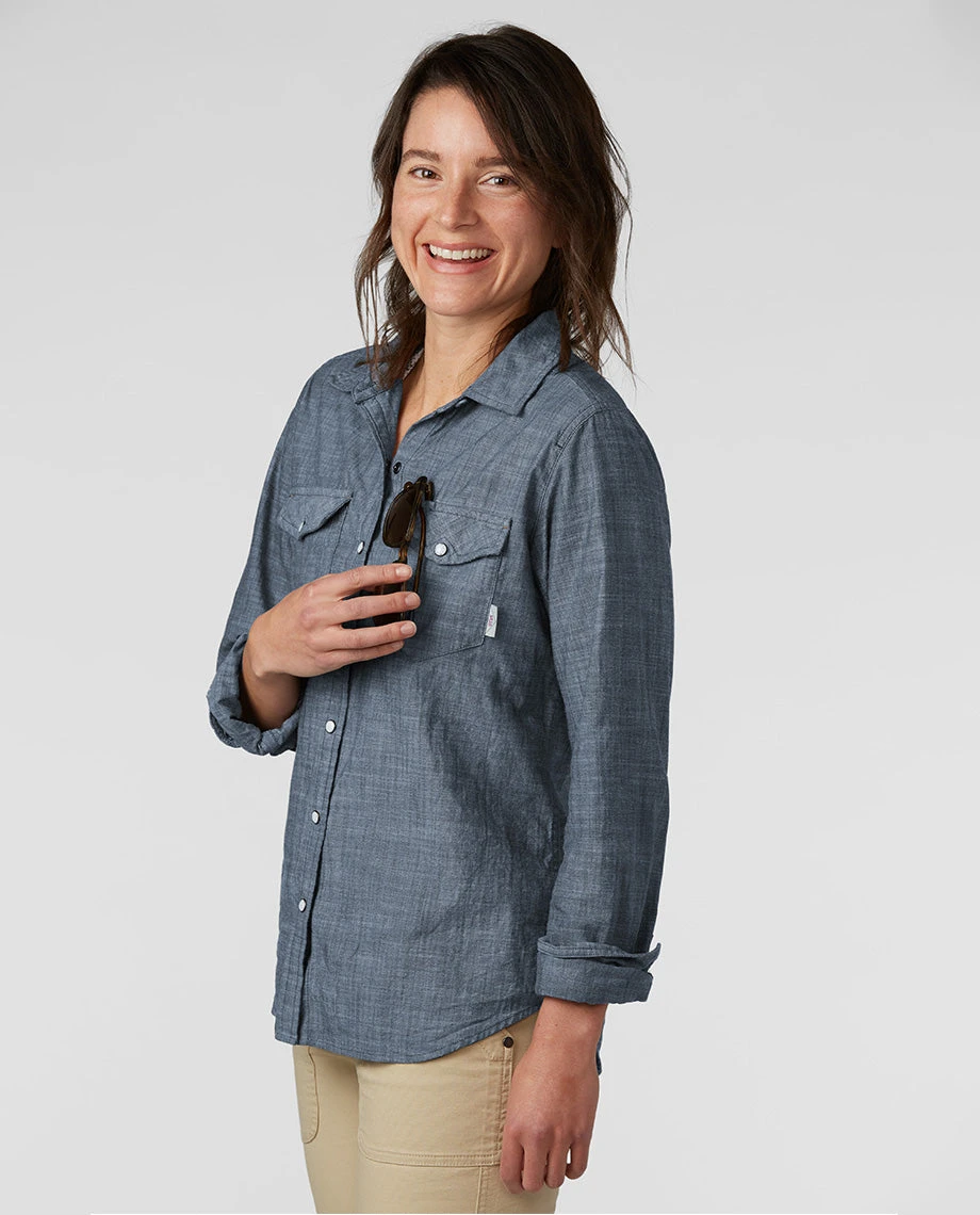 Best Pirce 👏 Stio Women's Ashton Chambray 👕 Shirt - Past Season 👏 4 Best Pirce 👏 Stio Women's Ashton Chambray 👕 Shirt - Past Season 👏 - Image 4