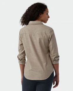 Hot Sale 👏 Stio Women's Ashton Chambray 👕 Shirt 😉 37 Hot Sale 👏 Stio Women's Ashton Chambray 👕 Shirt 😉 -Stio Sales Shop W Ashton Chambray Shirt Rodeo Dust Chambray 4