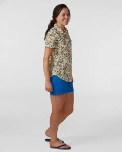 Promo 🧨 Stio Women's Curtis Camp 👚 Shirt SS 🛒 18 Promo 🧨 Stio Women's Curtis Camp 👚 Shirt SS 🛒 -Stio Sales Shop W Curtis Camp Shirt SS Sunbeam Wildflower Print 3